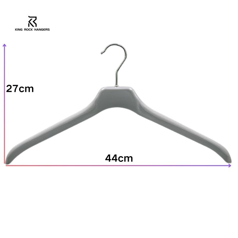 NF44 Coat Hangers: Durable 44cm Plastic Hangers for Garments